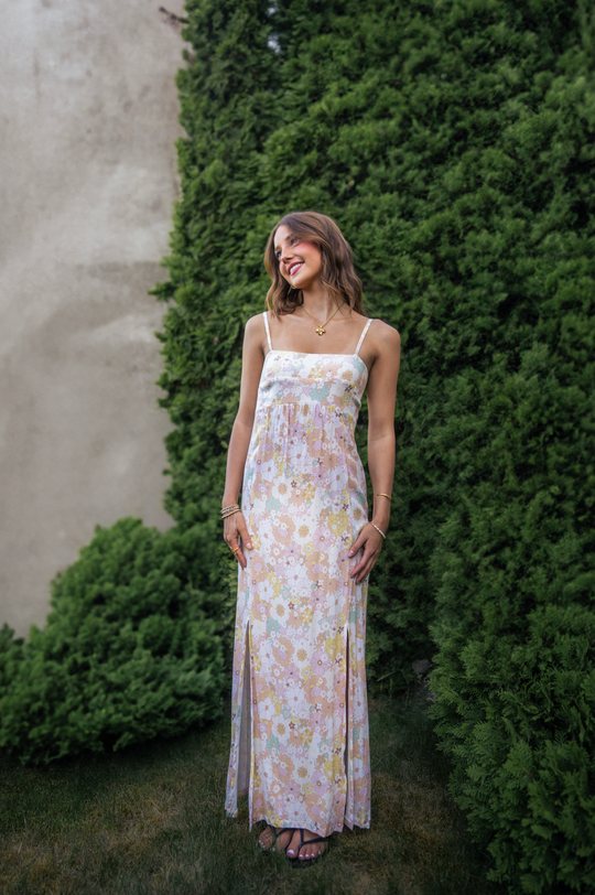 Kayla Maxi Dress in Flower Child