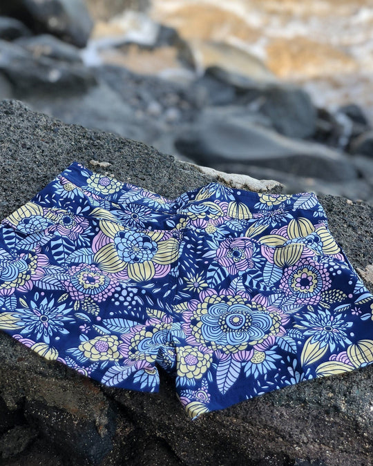Cinnamon Girl Board Shorts SML Teagan Boardshorts in Manoa Garden