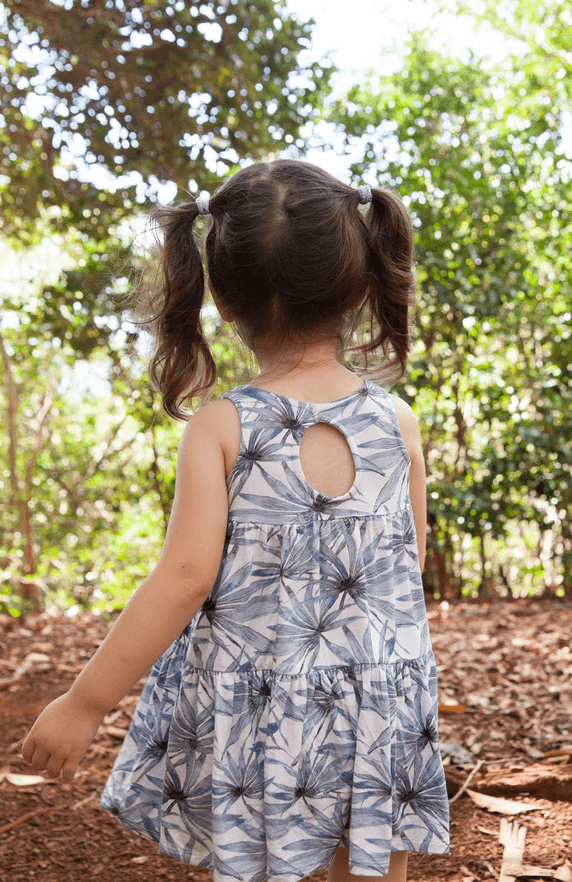 Little girl 2025 tropical dress